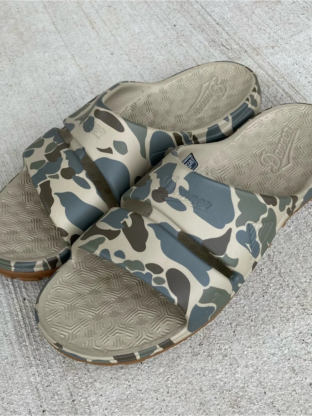 Danner huckberry shelter